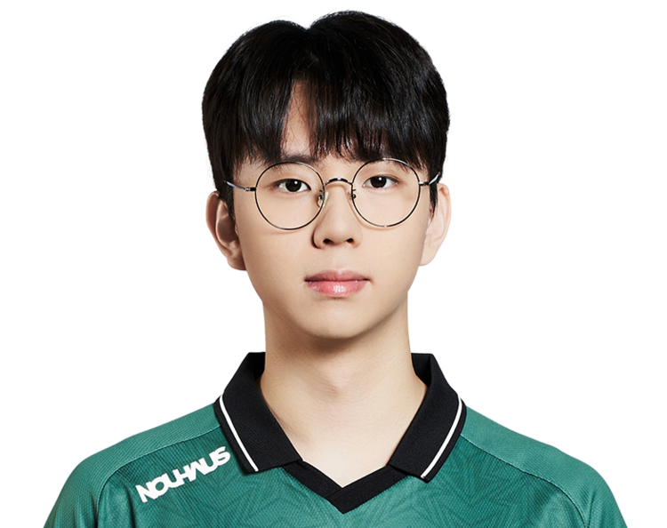 她的战术以 她的战术以