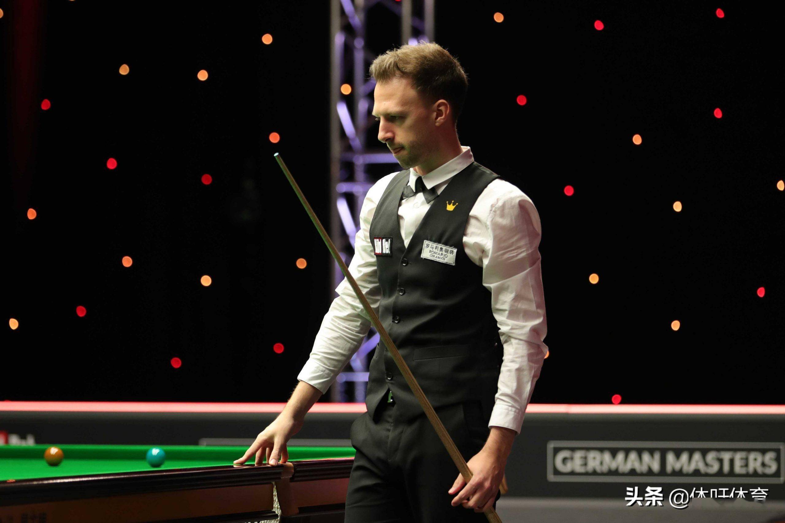 持着强大的 持着强大的