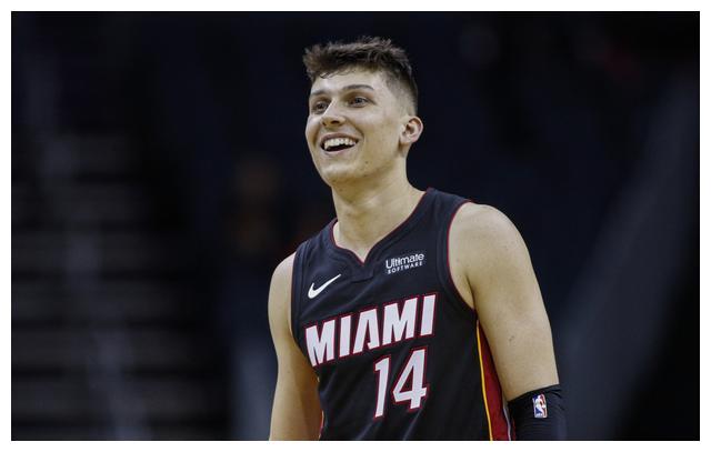 同时在对手 同时在对手